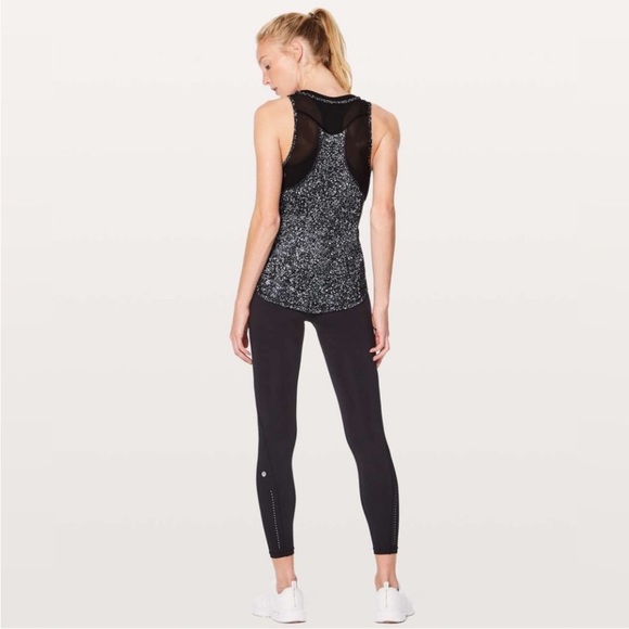 Lululemon Sculpt Tank Il in Splatter White Black Size 10 - Picture 3 of 6